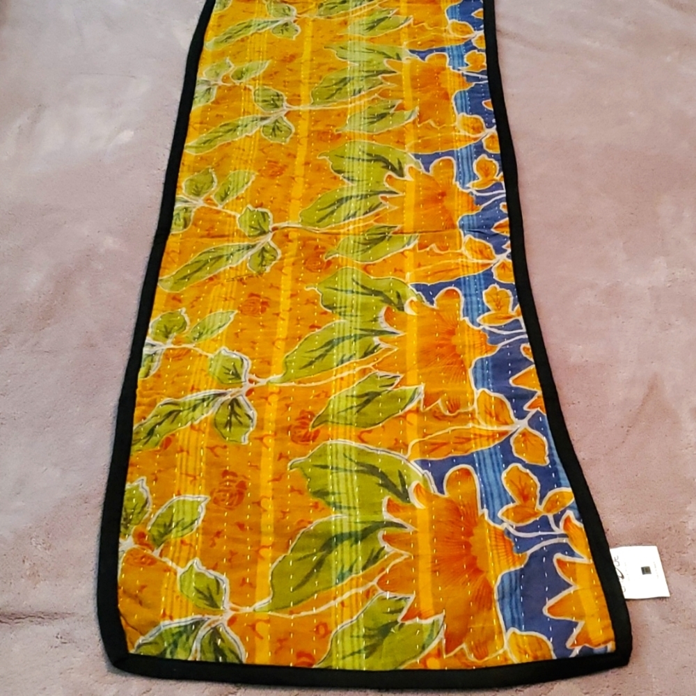 Beautiful 13x70 table runner Episode Reversible